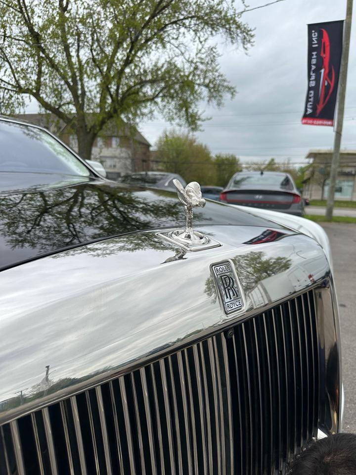 2018 Rolls Royce Phantom  - Photo #10