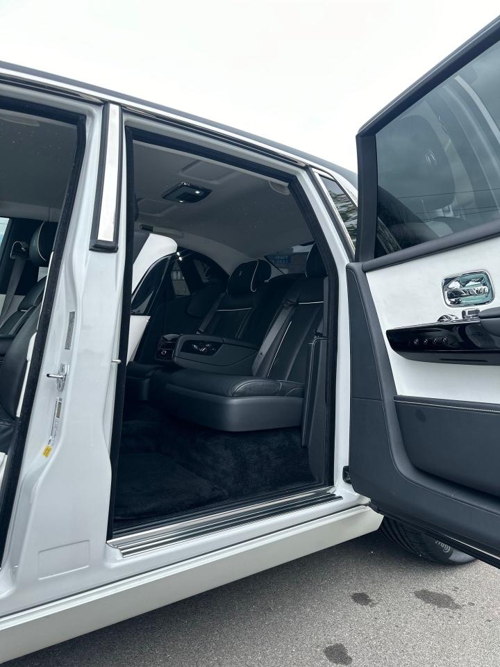 2018 Rolls Royce Phantom  - Photo #13