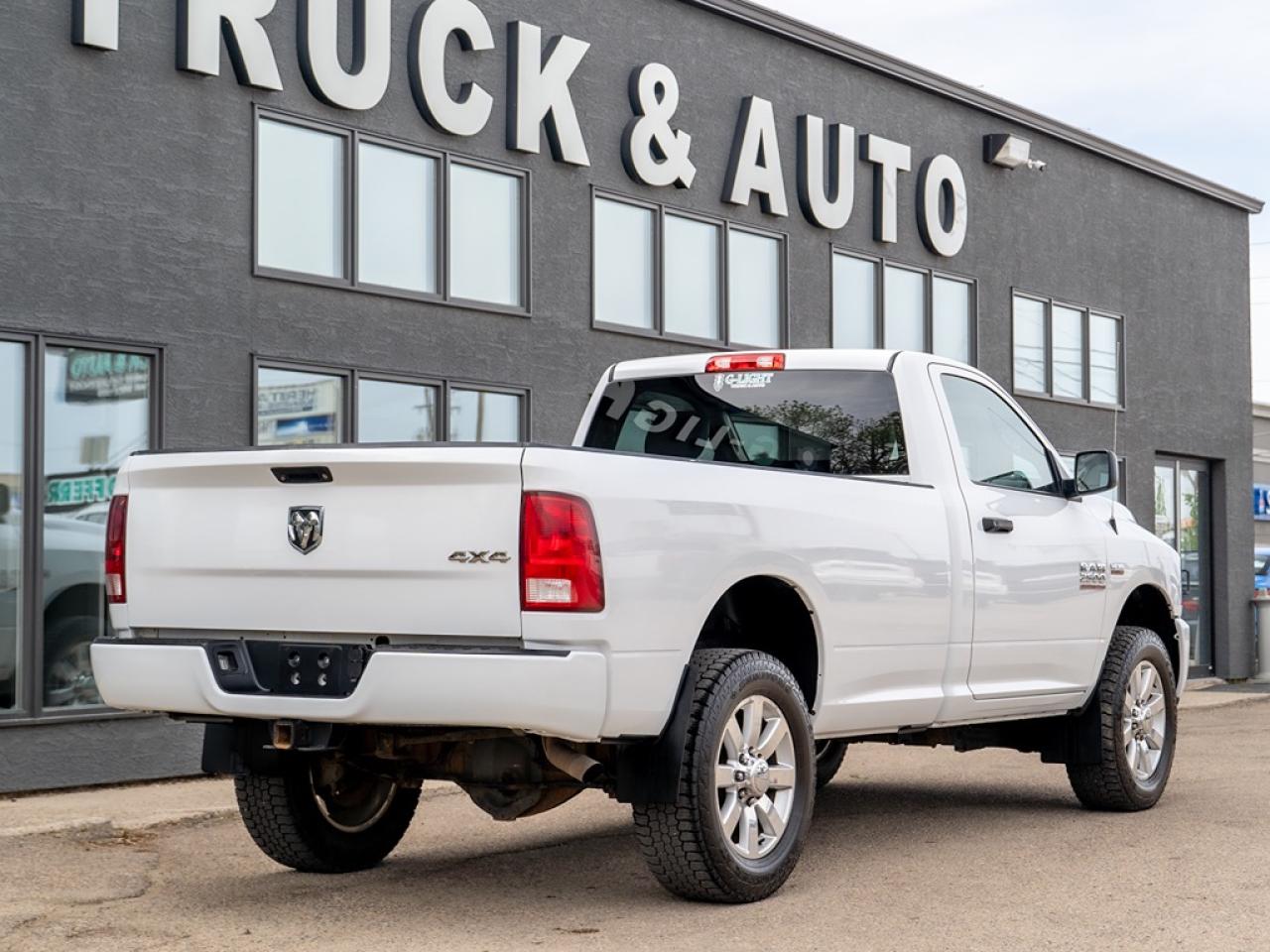 2016 RAM 2500 Tradesman Regular Cab 4WD Photo5
