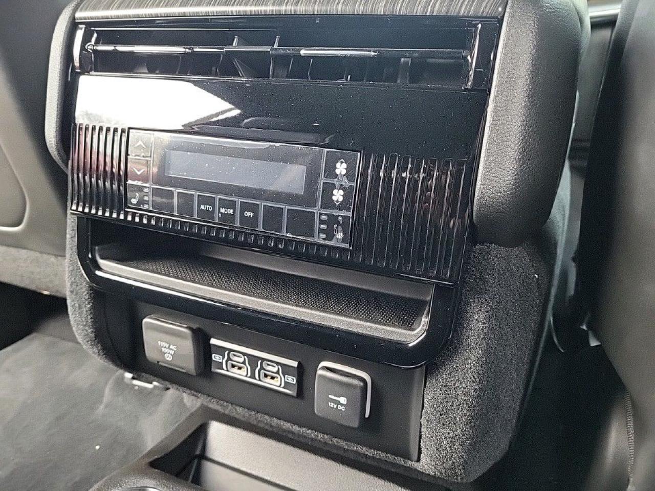 12525330