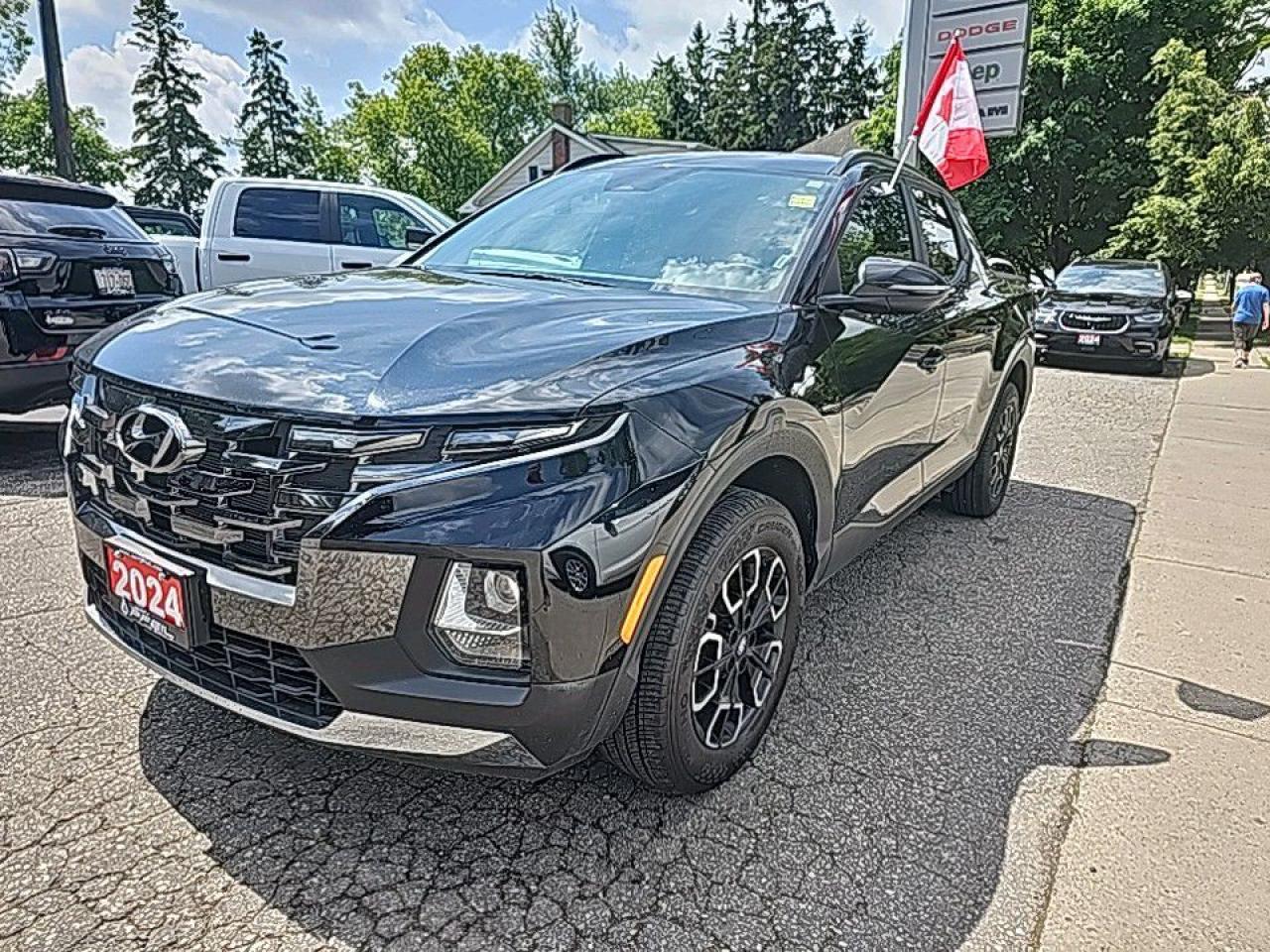 Used 2024 Hyundai Santa Cruz Preferred Super low kms for sale in New Hamburg, ON