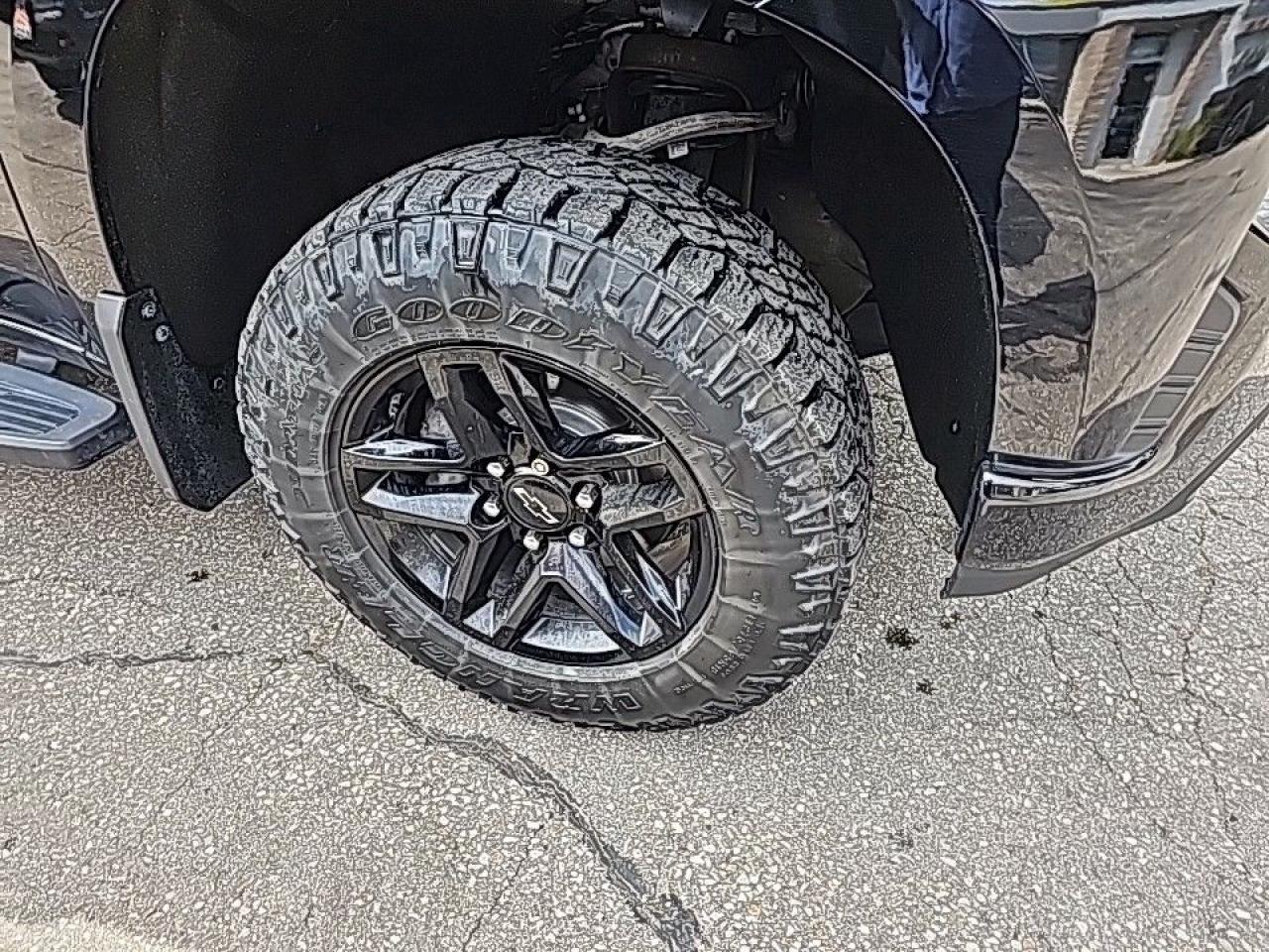 12525357