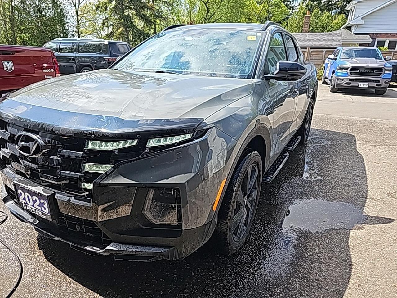 Used 2023 Hyundai Santa Cruz Ultimate Santa cruz,  leather seats, sunroof, all wheel drive, navigation, and more! for sale in New Hamburg, ON