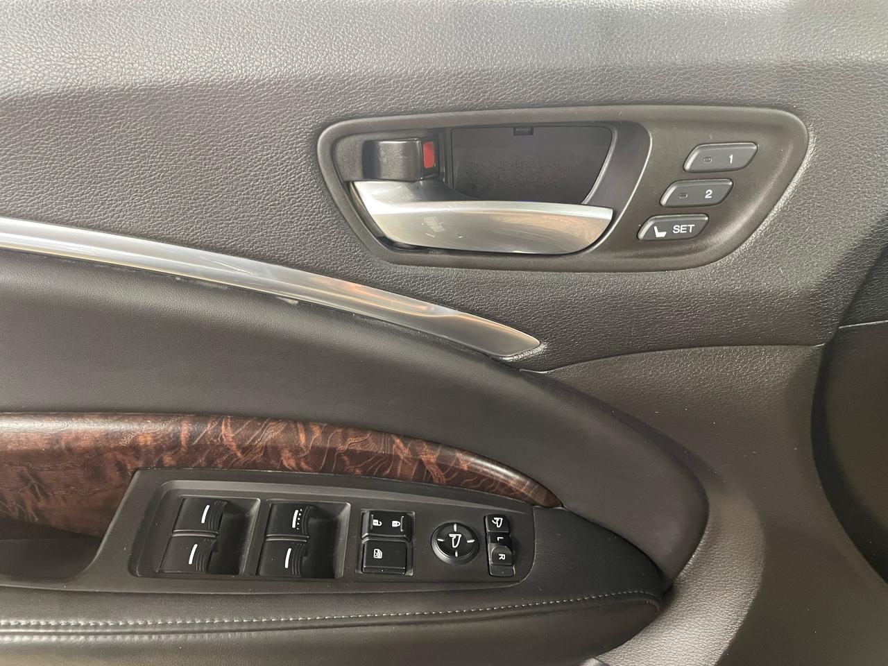 2016 Acura MDX Elite Pkg Photo13