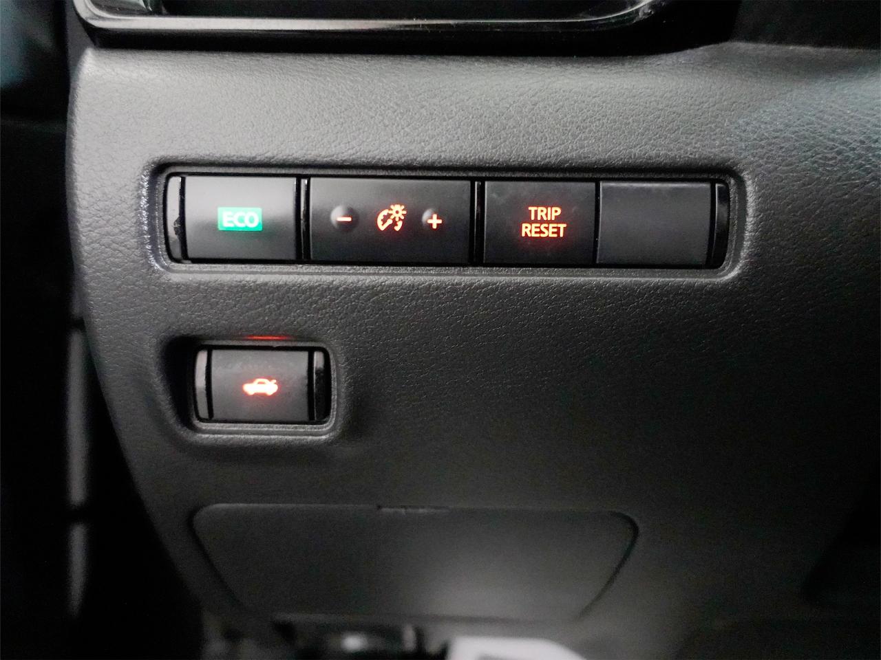 2022 Nissan Sentra SR | Sunroof | Leather | ACC | BSM | CarPlay