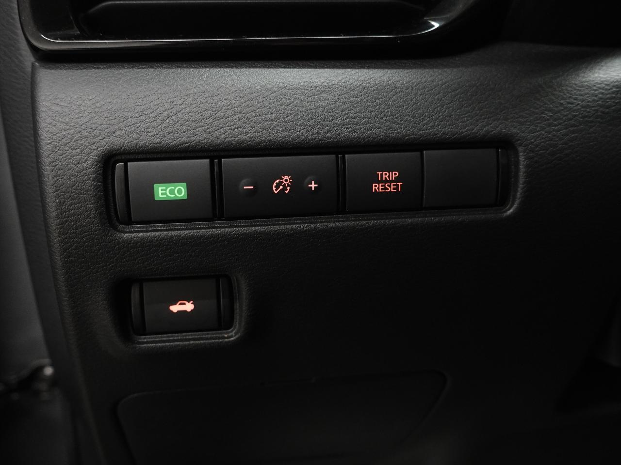2022 Nissan Sentra SR | Sunroof | Leather | ACC | BSM | CarPlay