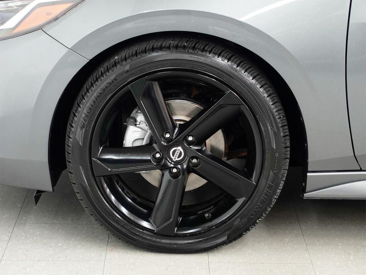 2022 Nissan Sentra SR | Sunroof | Leather | ACC | BSM | CarPlay