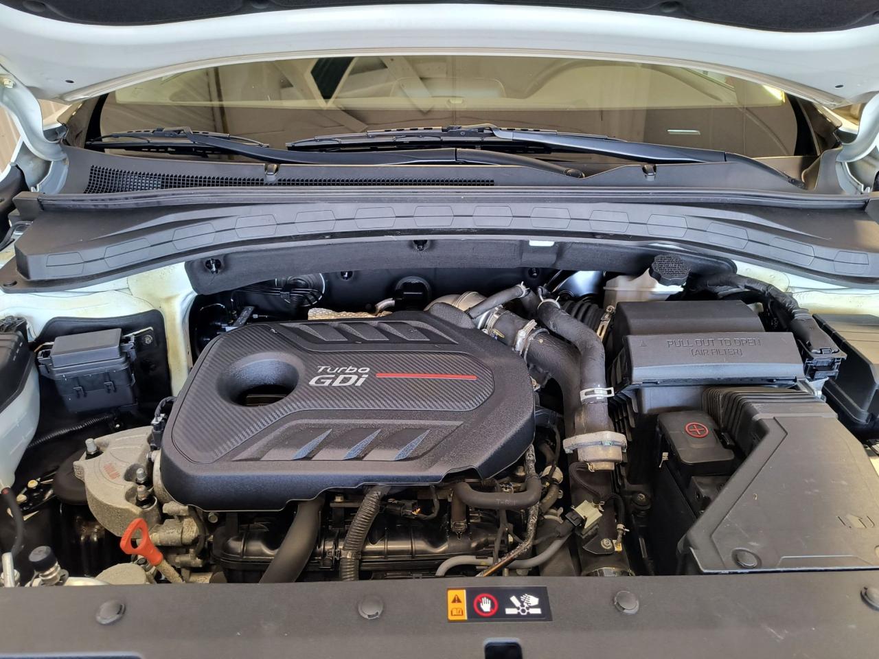 2019 Hyundai Santa Fe Preferred AWD Photo3