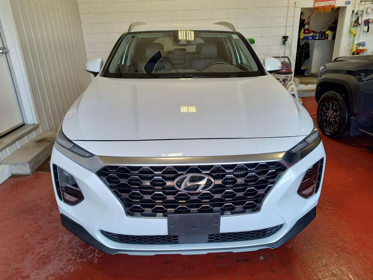 2019 Hyundai Santa Fe Preferred AWD Photo