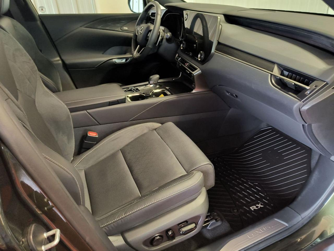 2024 Lexus RX RX 350h AWD Photo