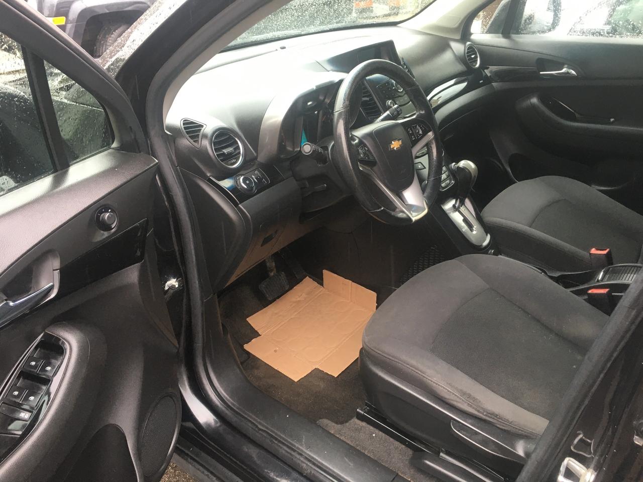 2012 Chevrolet Orlando 2LT - Photo #2
