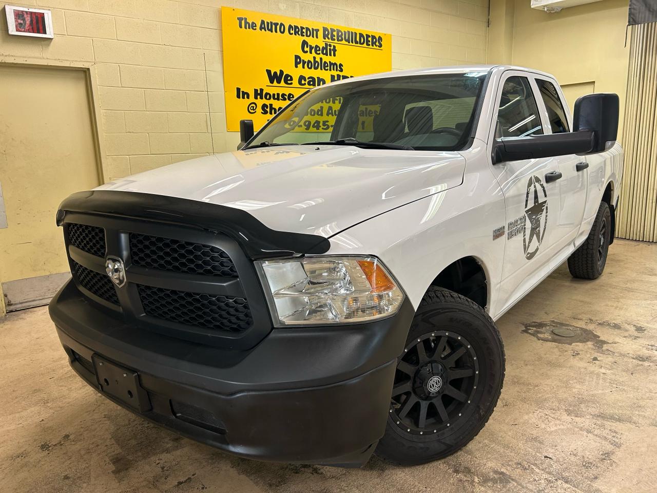 2014 RAM 1500 ST - Photo #2