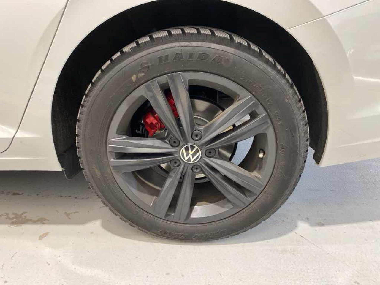 2023 Volkswagen Jetta SE - Photo #21