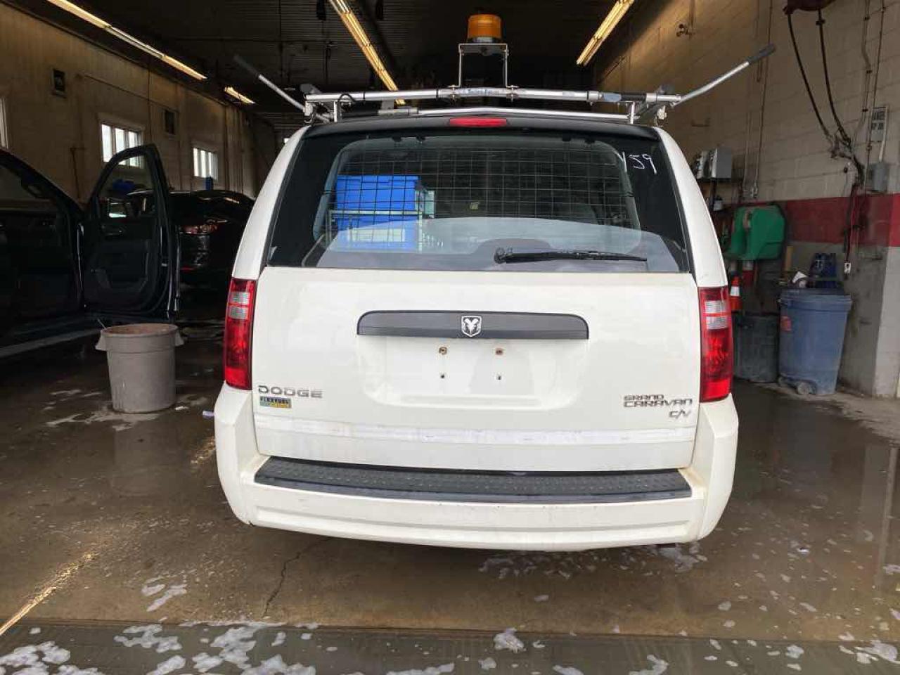 2010 Dodge Grand Caravan C. V - Photo #5