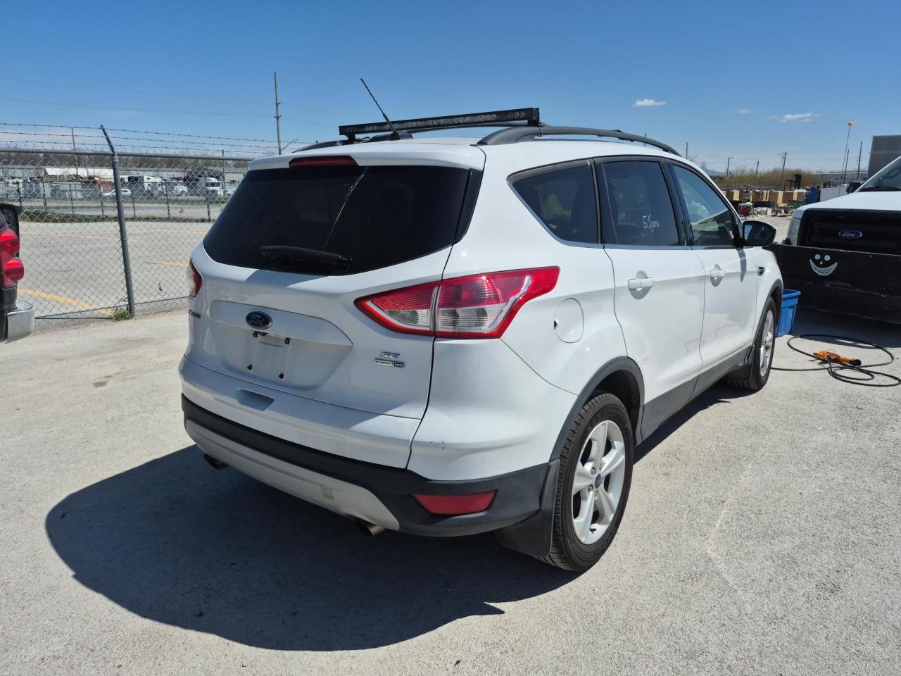 2016 Ford Escape SE - Photo #4