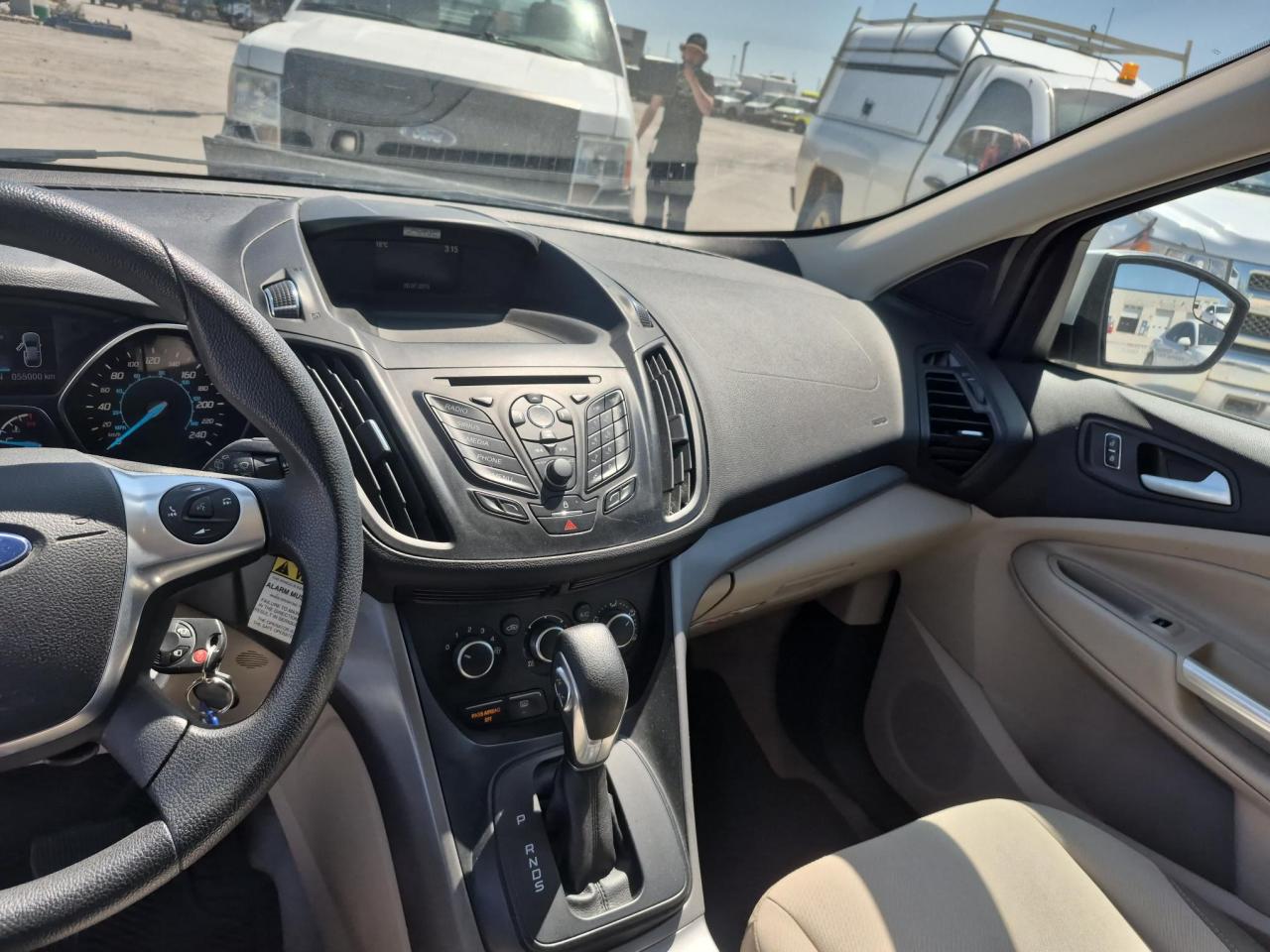 2016 Ford Escape SE - Photo #10