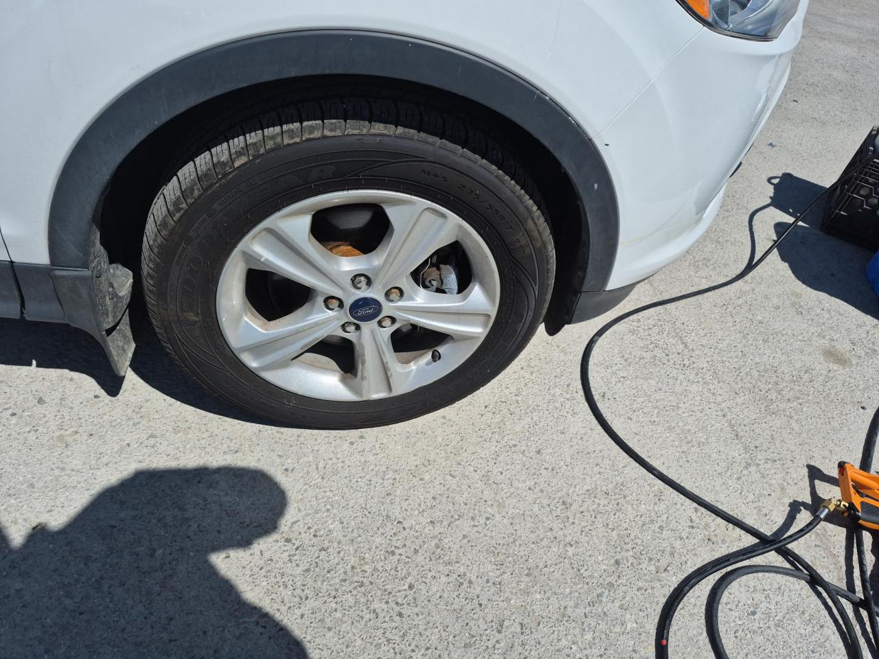 2016 Ford Escape SE - Photo #14