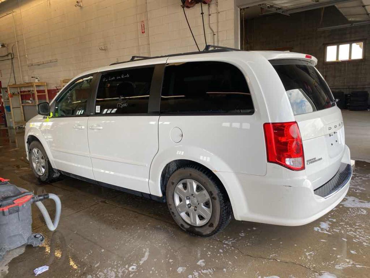 2011 Dodge Grand Caravan Expr - Photo #6