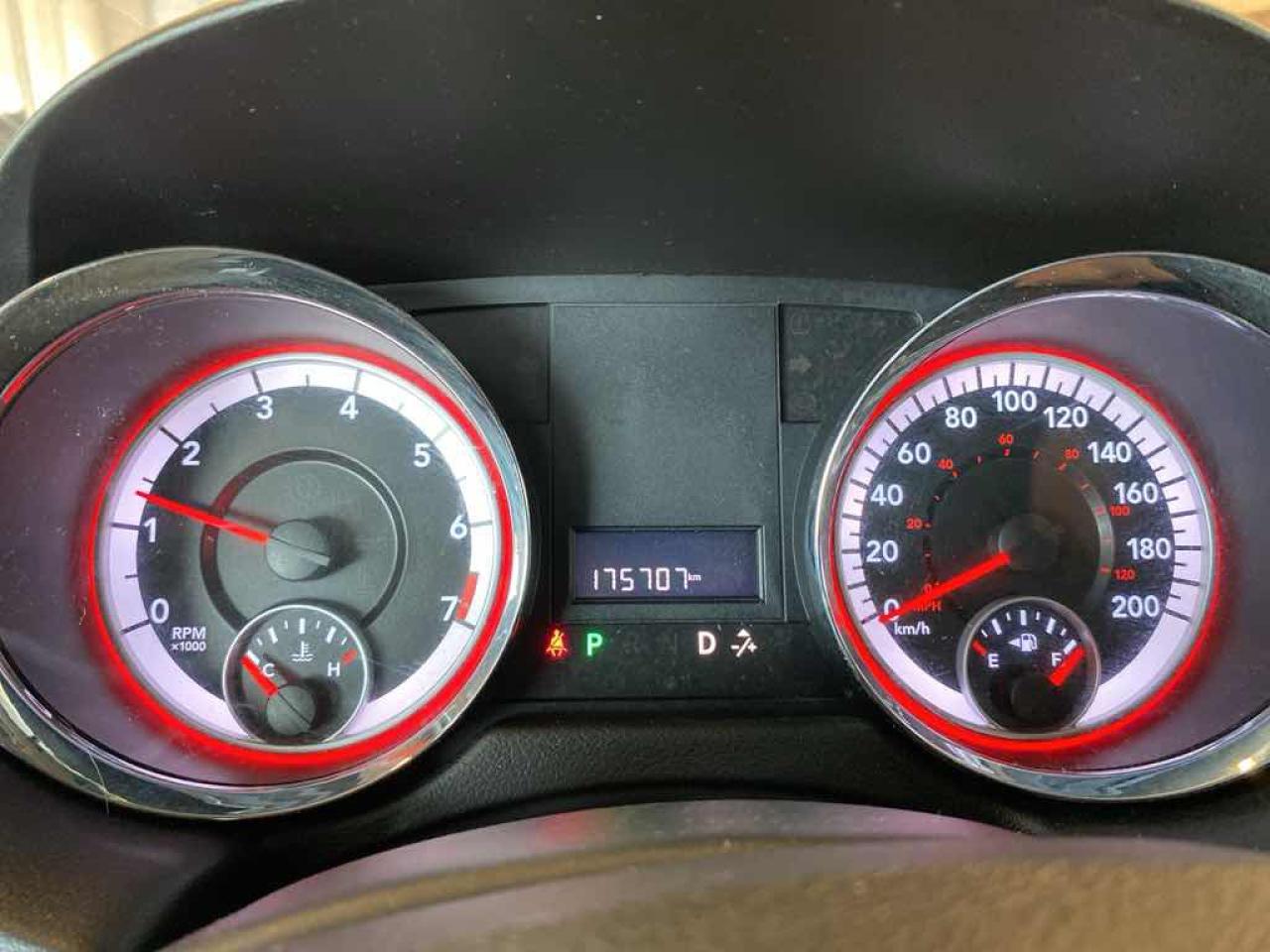2011 Dodge Grand Caravan Expr - Photo #9