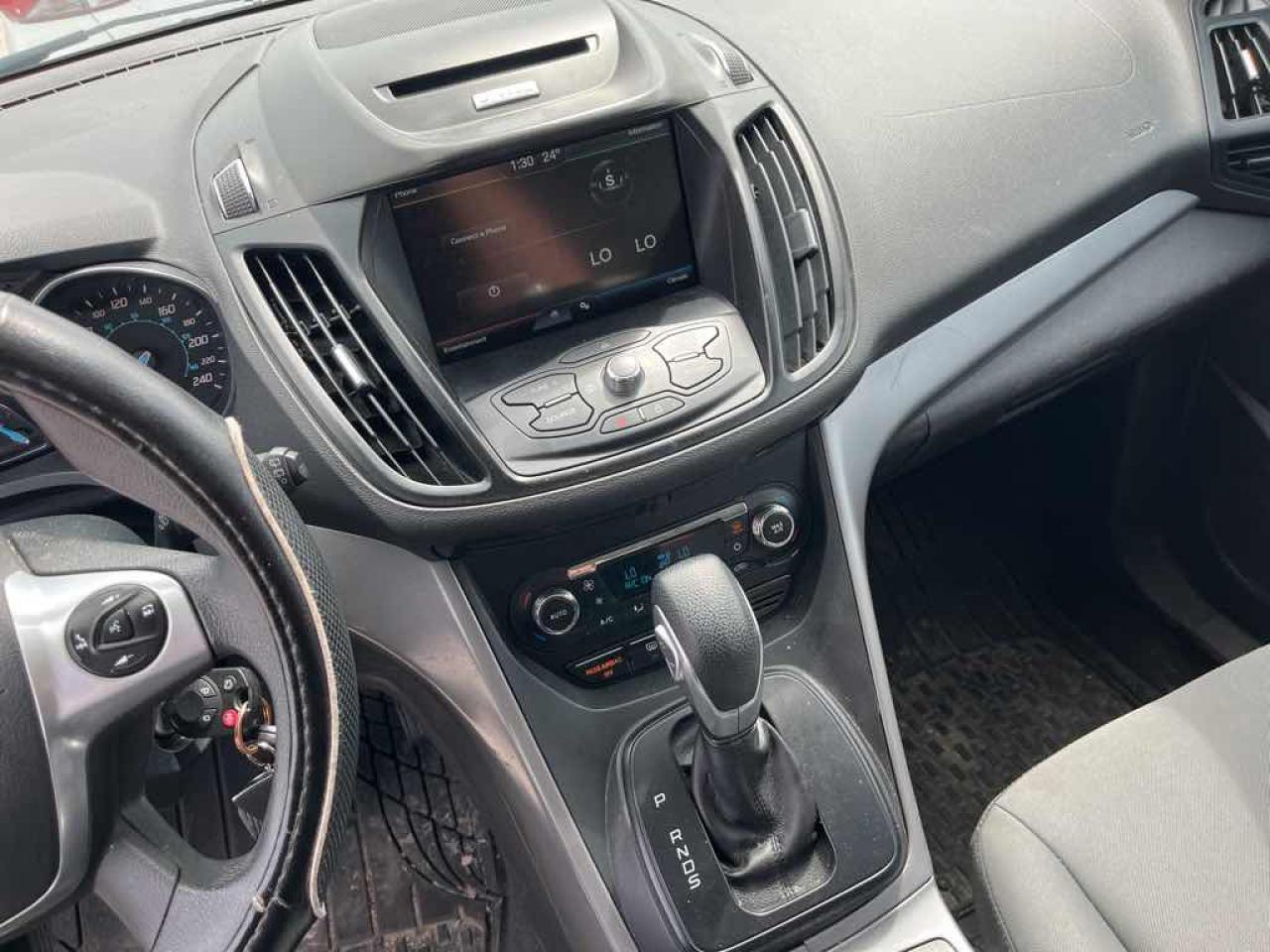 2015 Ford Escape SE - Photo #10