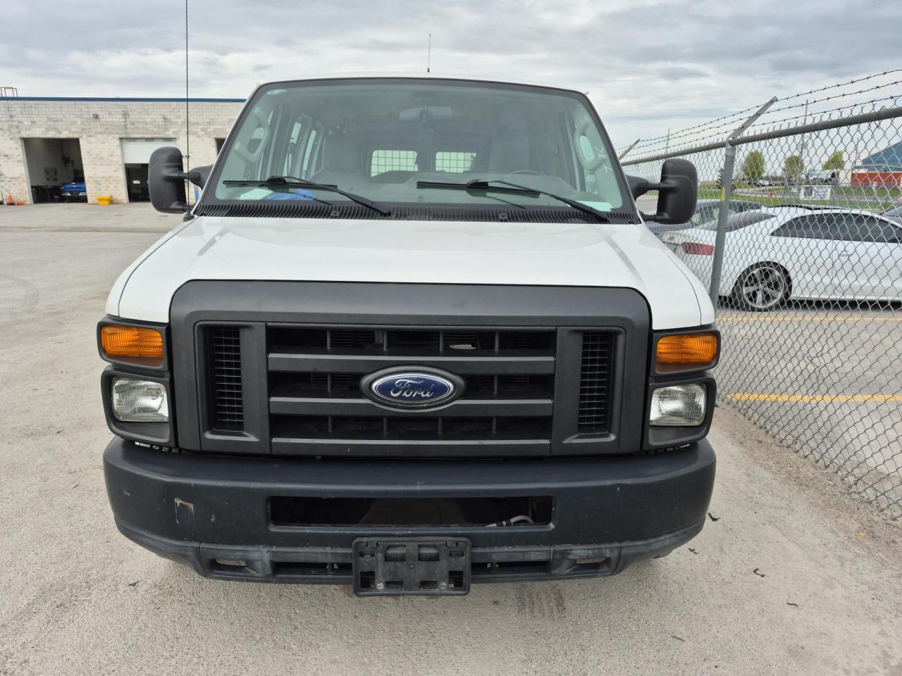 2011 Ford E-250 Econoline - Photo #2