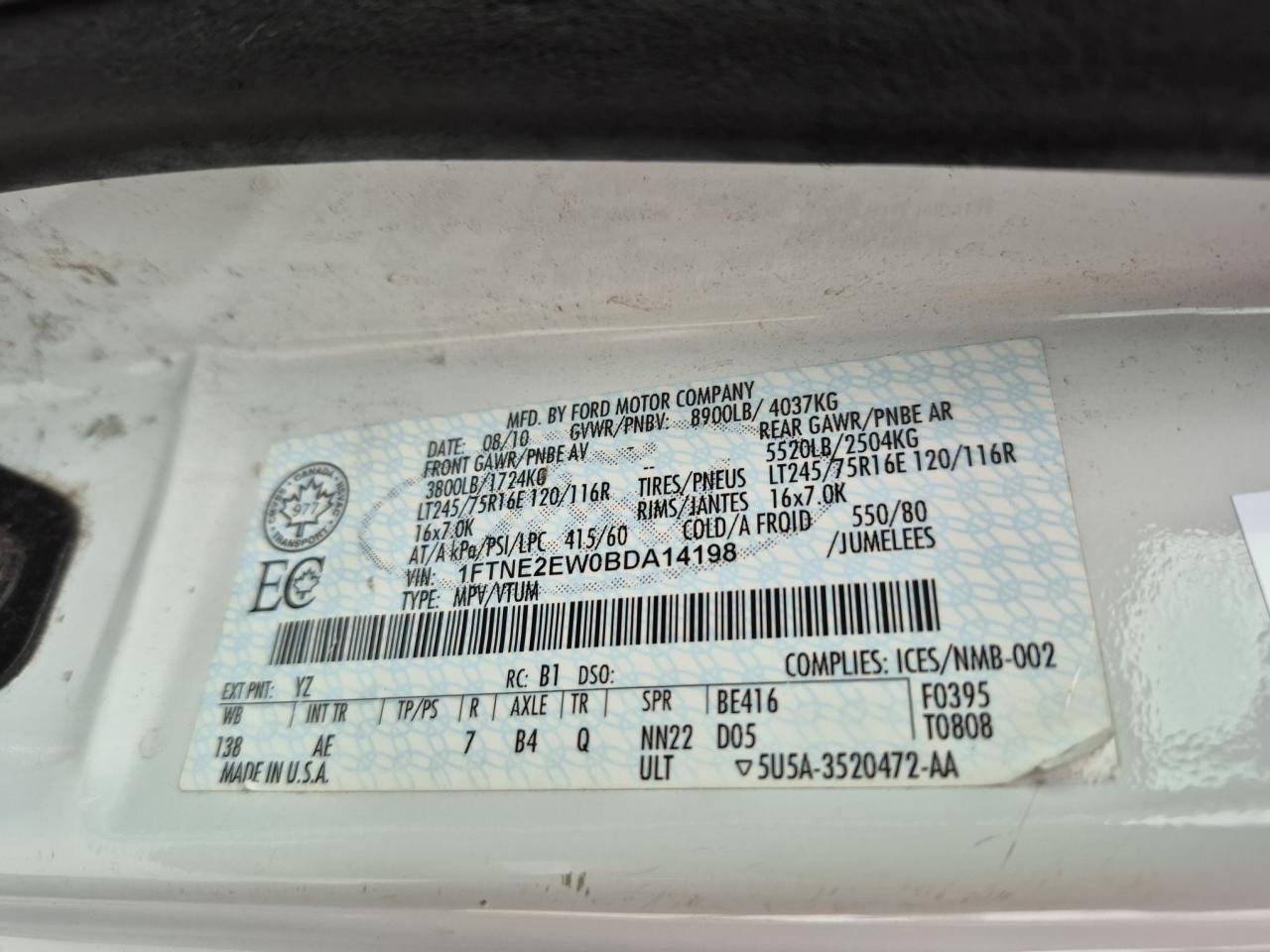 2011 Ford E-250 Econoline - Photo #13