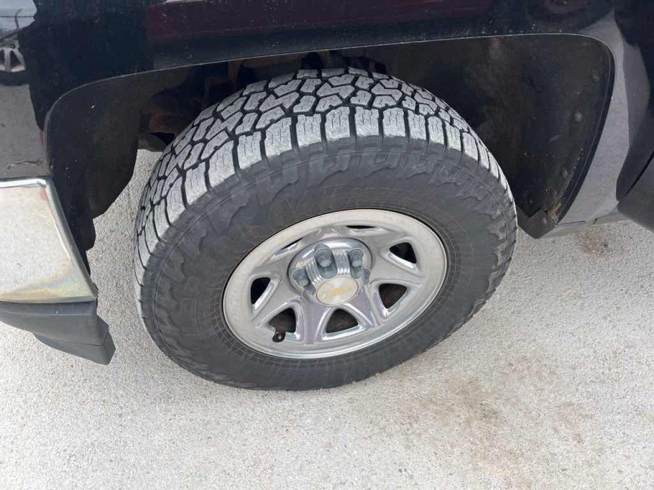 2016 Chevrolet Silverado  - Photo #18