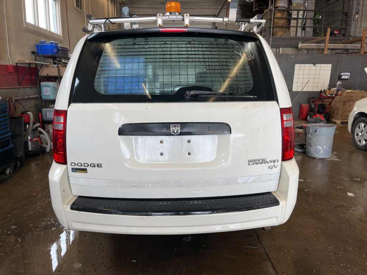 2010 Dodge Grand Caravan C. V - Photo #5