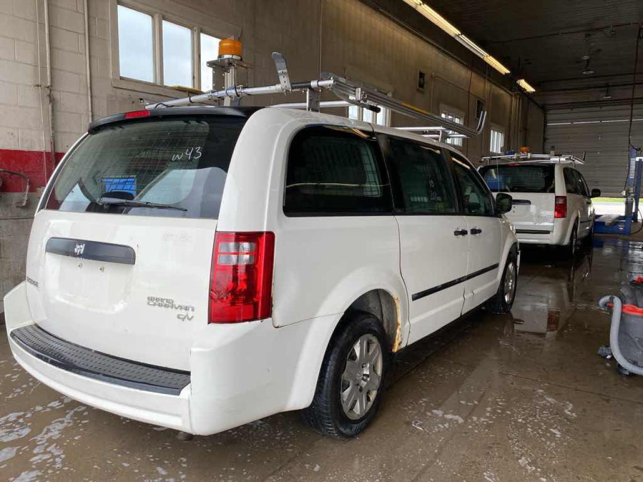 2010 Dodge Grand Caravan C. V - Photo #4