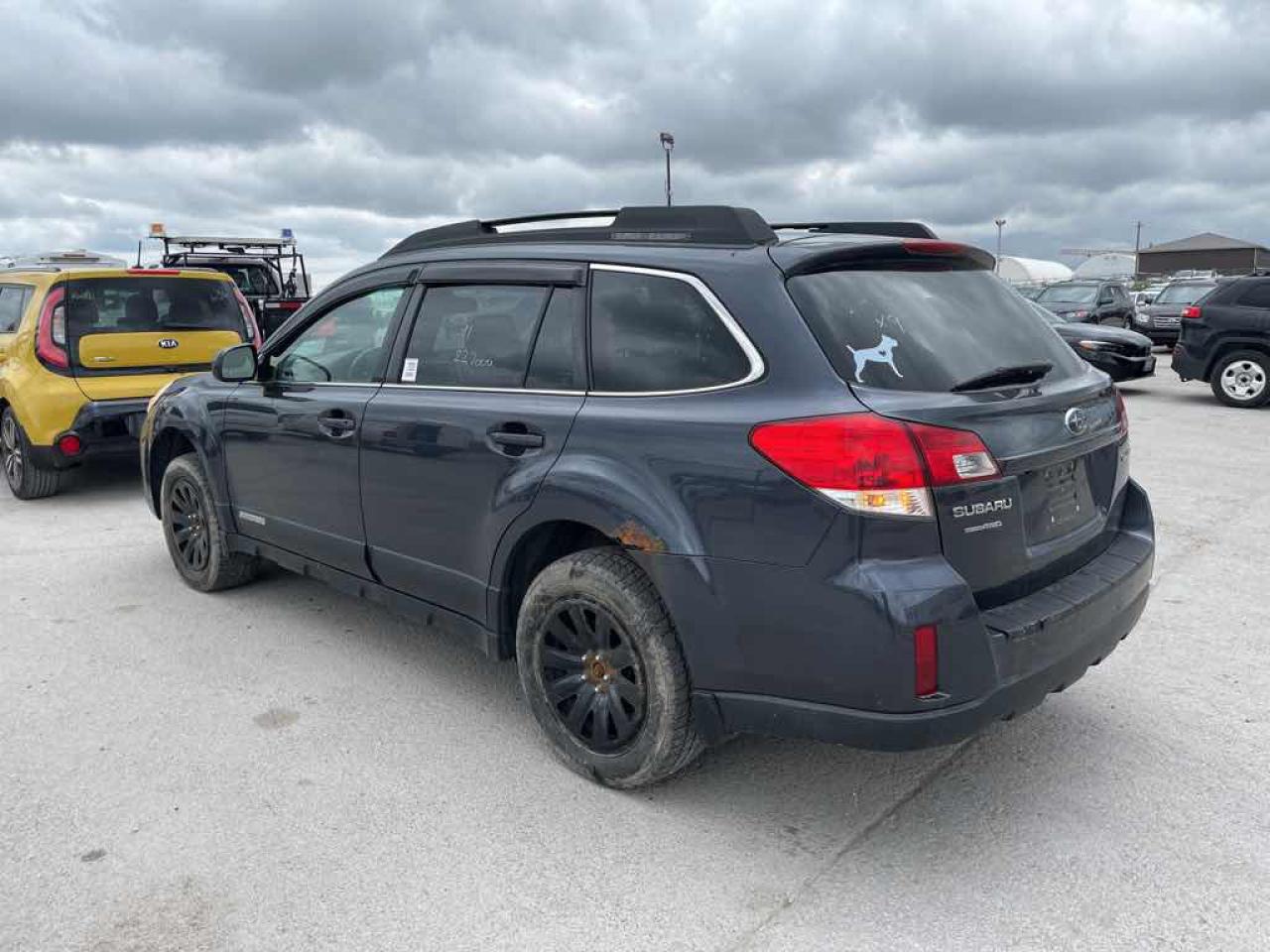 2011 Subaru Outback 2.5I Limit - Photo #6