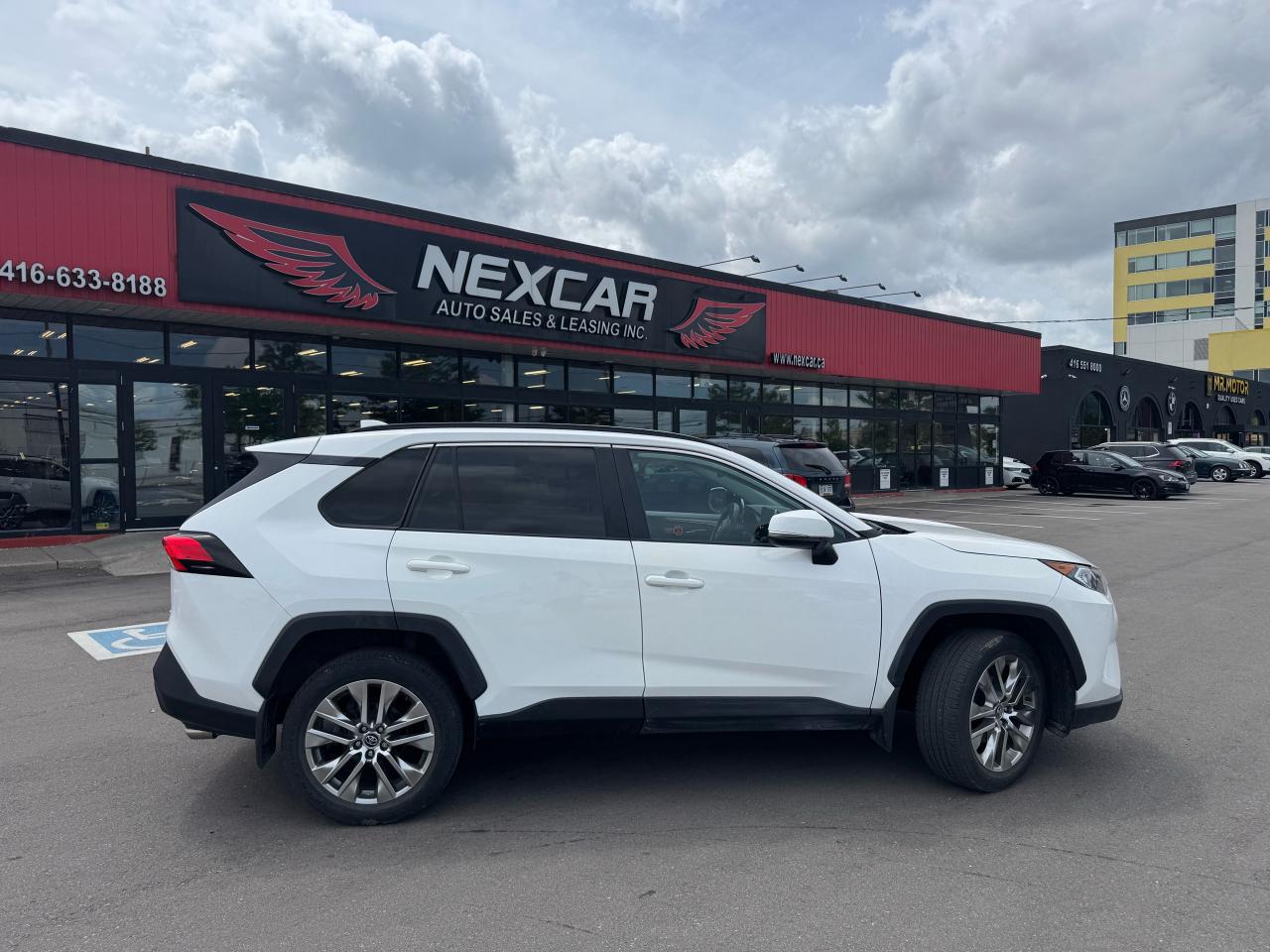 2020 Toyota RAV4 XLE AWD LEATHER SUNROOF L/ASSIST B/SPOT CARPLAY