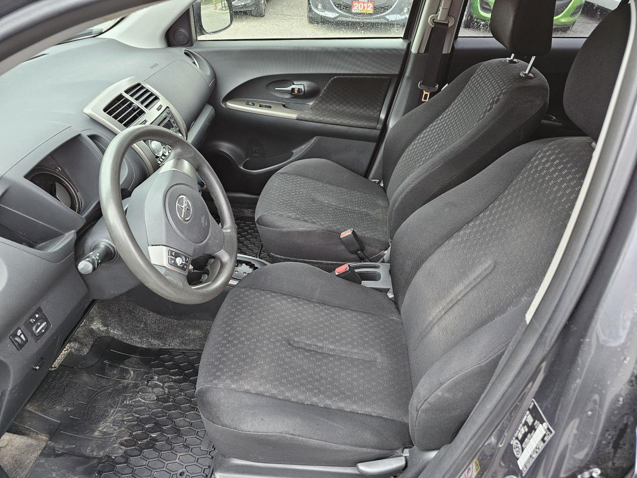 2012 Scion xD XD/AUTO/AIR CONDITION/BLUETOOTH/POWER GROUP/187KM - Photo #11