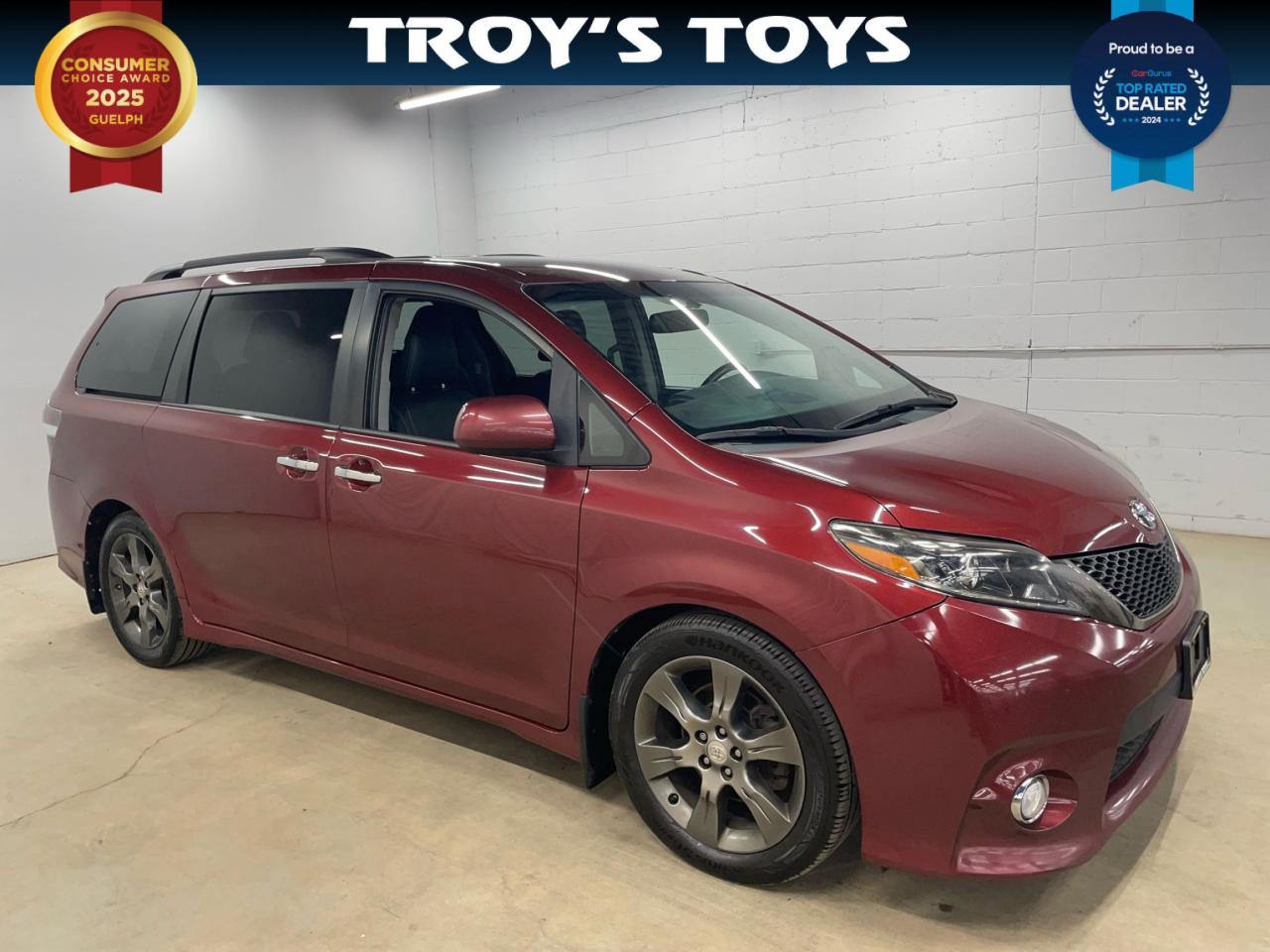 Used 2015 Toyota Sienna SE 8-Pass FWD for sale in Kitchener, ON