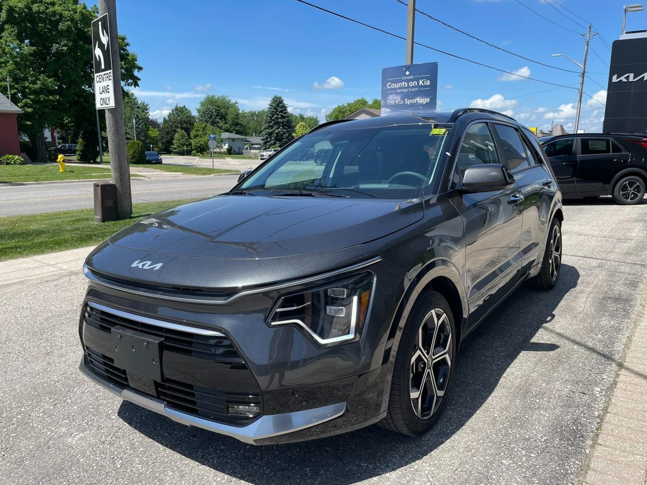 2025 Kia NIRO SX Photo