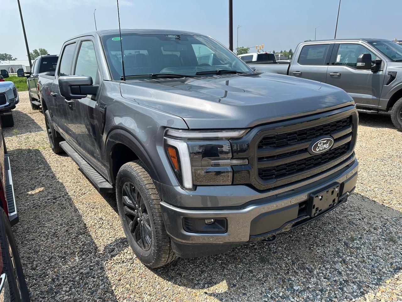 2025 Ford F-150 Lariat 4WD SuperCrew 6.5' Box Photo5