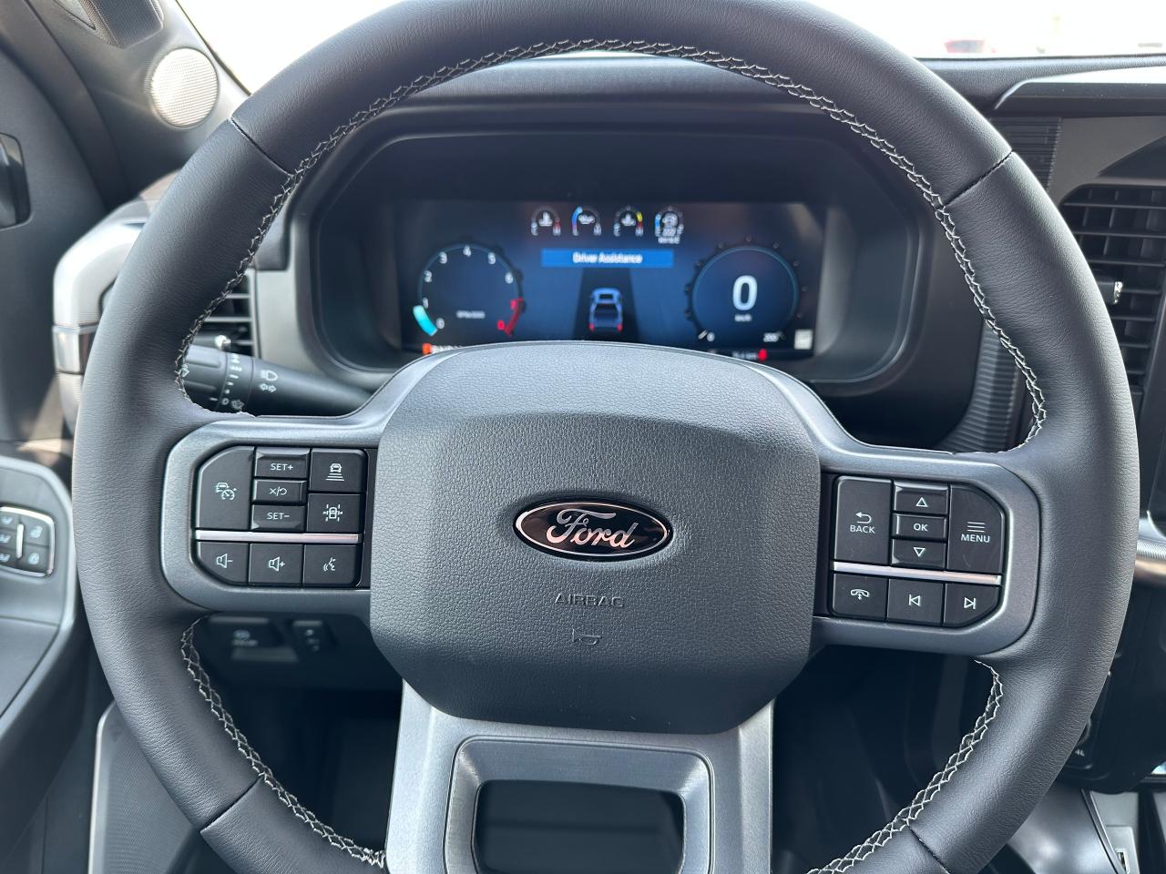 2025 Ford F-150 Lariat 4WD SuperCrew 6.5' Box Photo5