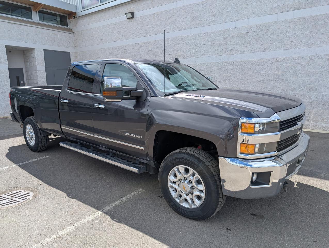 2016 Chevrolet Silverado 3500HD LTZ Photo