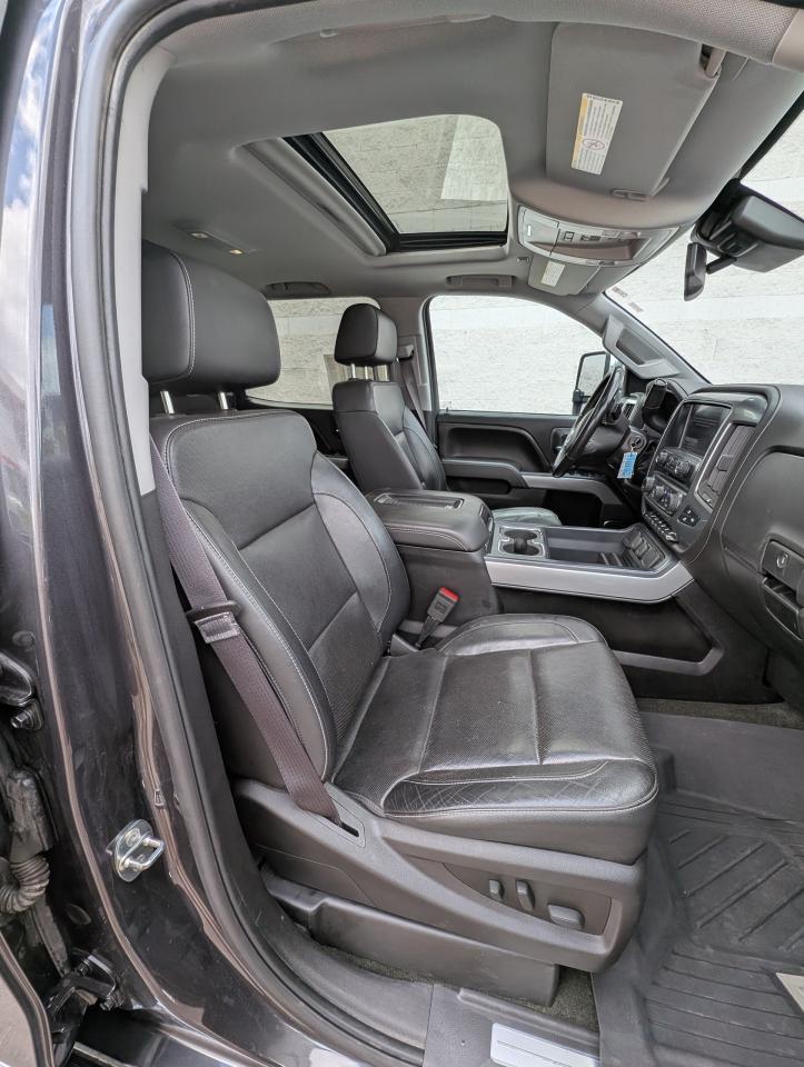 2016 Chevrolet Silverado 3500HD LTZ Photo