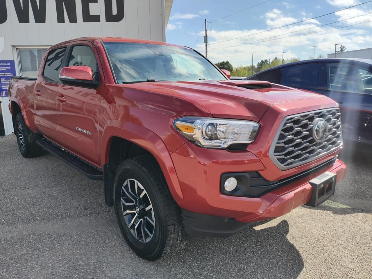 2022 Toyota Tacoma Base