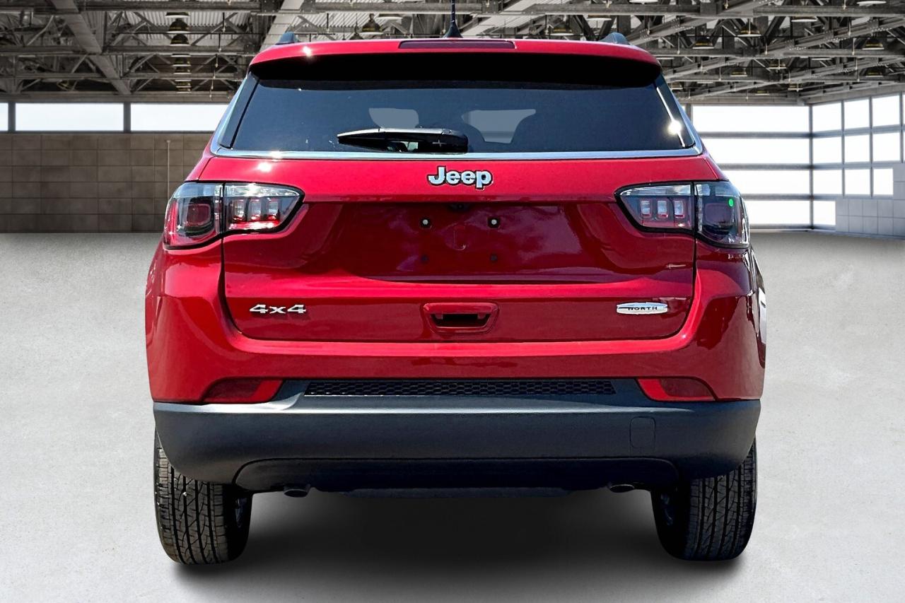 2025 Jeep Compass NORTH 4X4 | Sun Sound & Conv Grp | 4x4 Photo3