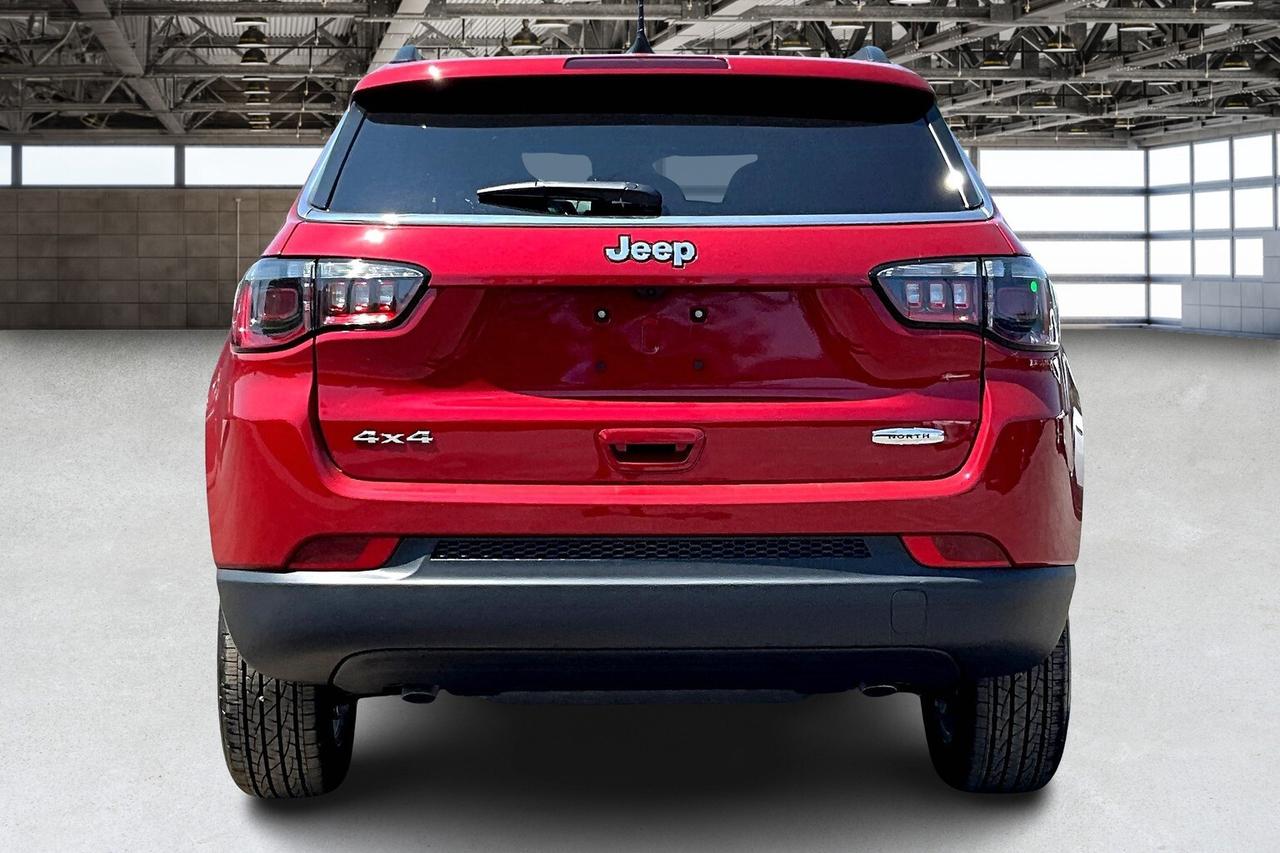 2025 Jeep Compass NORTH 4X4 | Sun Sound & Conv Grp | 4x4 Photo