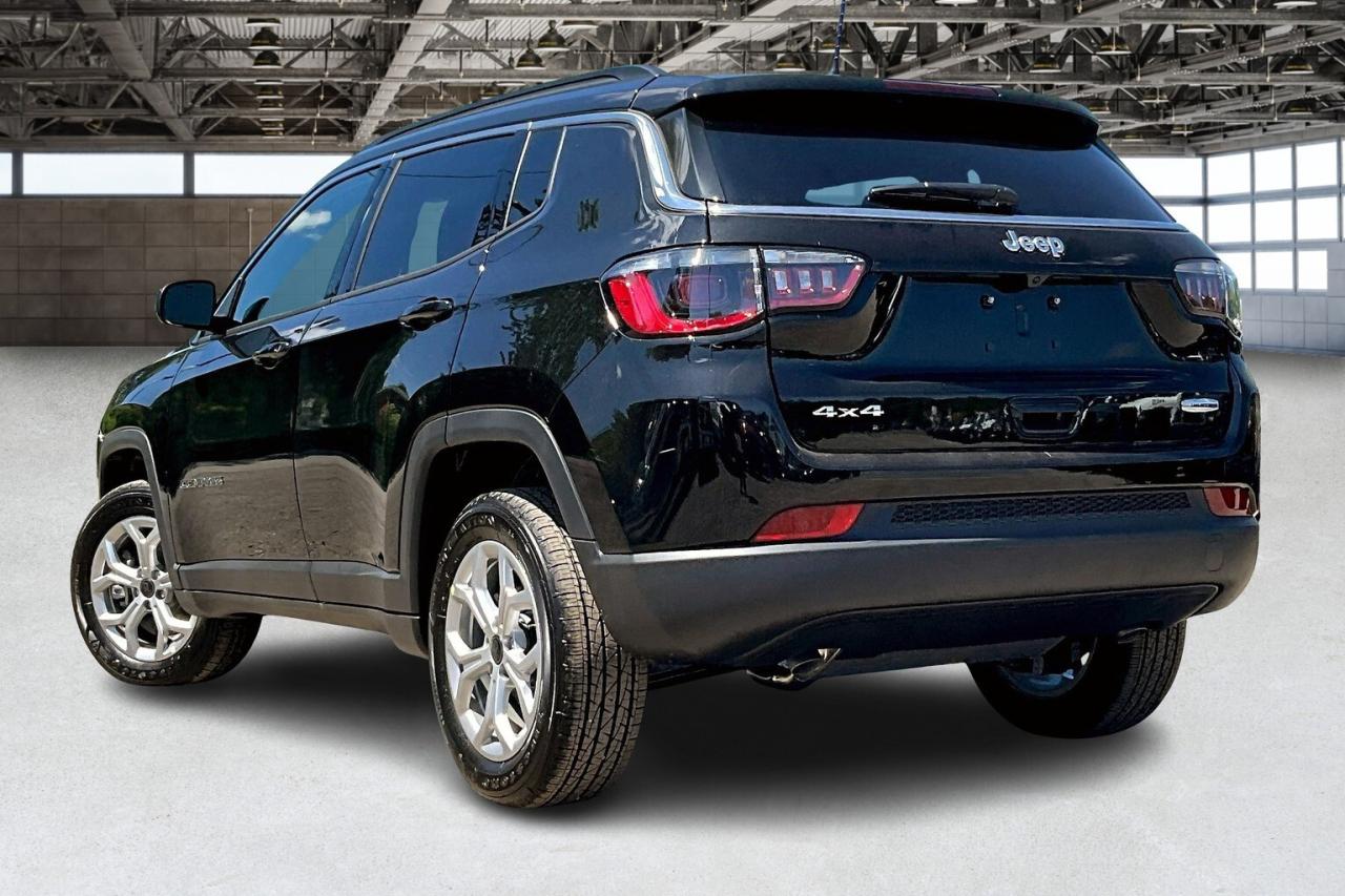 2025 Jeep Compass NORTH 4X4 | Sun Sound & Conv Grp | 4x4 Photo2