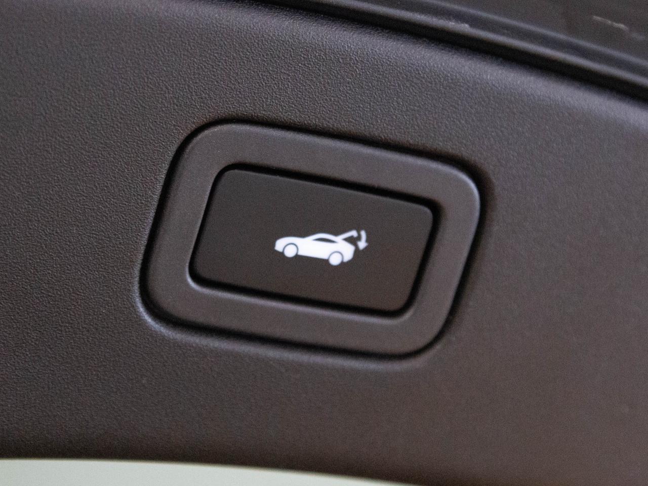 2022 Jaguar F-Type P575 R | COUPE | AWD | MERIDIAN | 20" RIM | PANO Photo