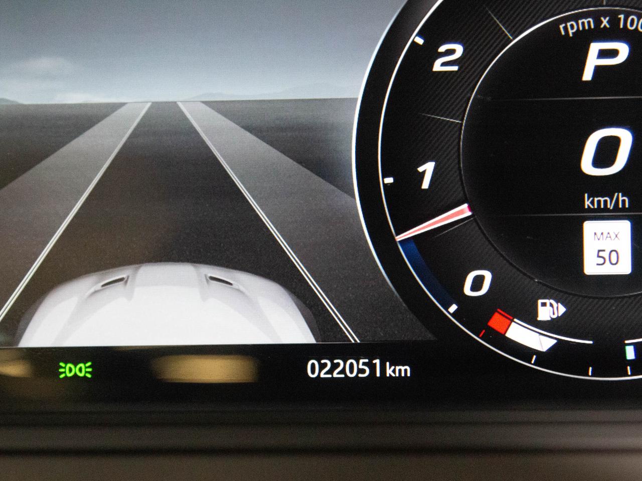 2022 Jaguar F-Type P575 R | COUPE | AWD | MERIDIAN | 20" RIM | PANO Photo