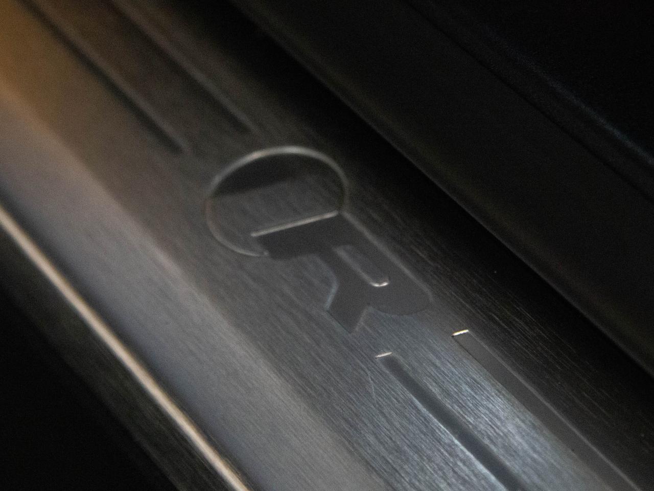 2022 Jaguar F-Type P575 R | COUPE | AWD | MERIDIAN | 20" RIM | PANO Photo