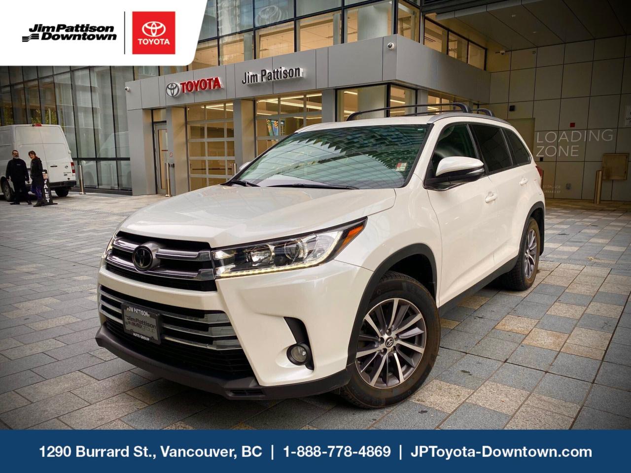 Used 2019 Toyota Highlander XLE AWD / LOCAL VEHICLE / LOW KILOMETERS for sale in Vancouver, BC