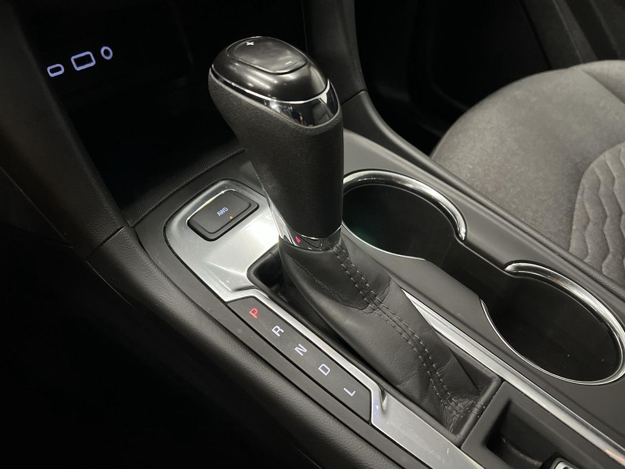 2021 Chevrolet Equinox LT SPORT AWD | HTD SEATS | CARPLAY | 19IN ALLOYS Photo