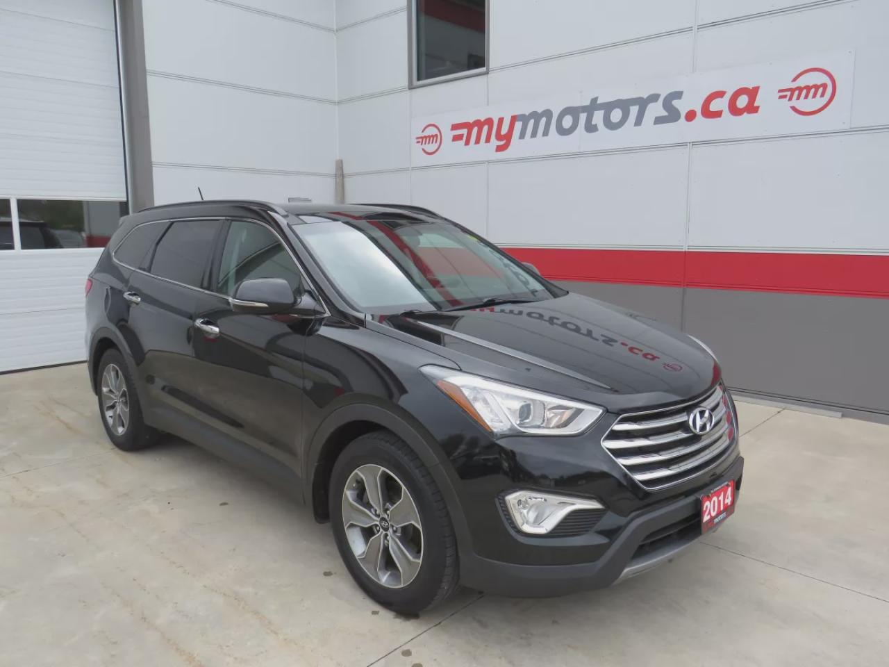Used 2014 Hyundai Santa Fe XL Luxury (**ONE OWNER**AWD**6 SEATER**ALLOY WHEELS**FOG LIGHTS**LEATHER** POWER DRIVERS/PASSENGERS SEAT**PANORAMIC SUNROOF**2ND ROW CAPTAINS CHAIRS**3RD ROW OF SEATING**POWER DRIVERS SEAT**HEATED STEERING WHEEL**BLIND SPOT MONITORING**AUTO HEADLIGHTS**BA for sale in Tillsonburg, ON