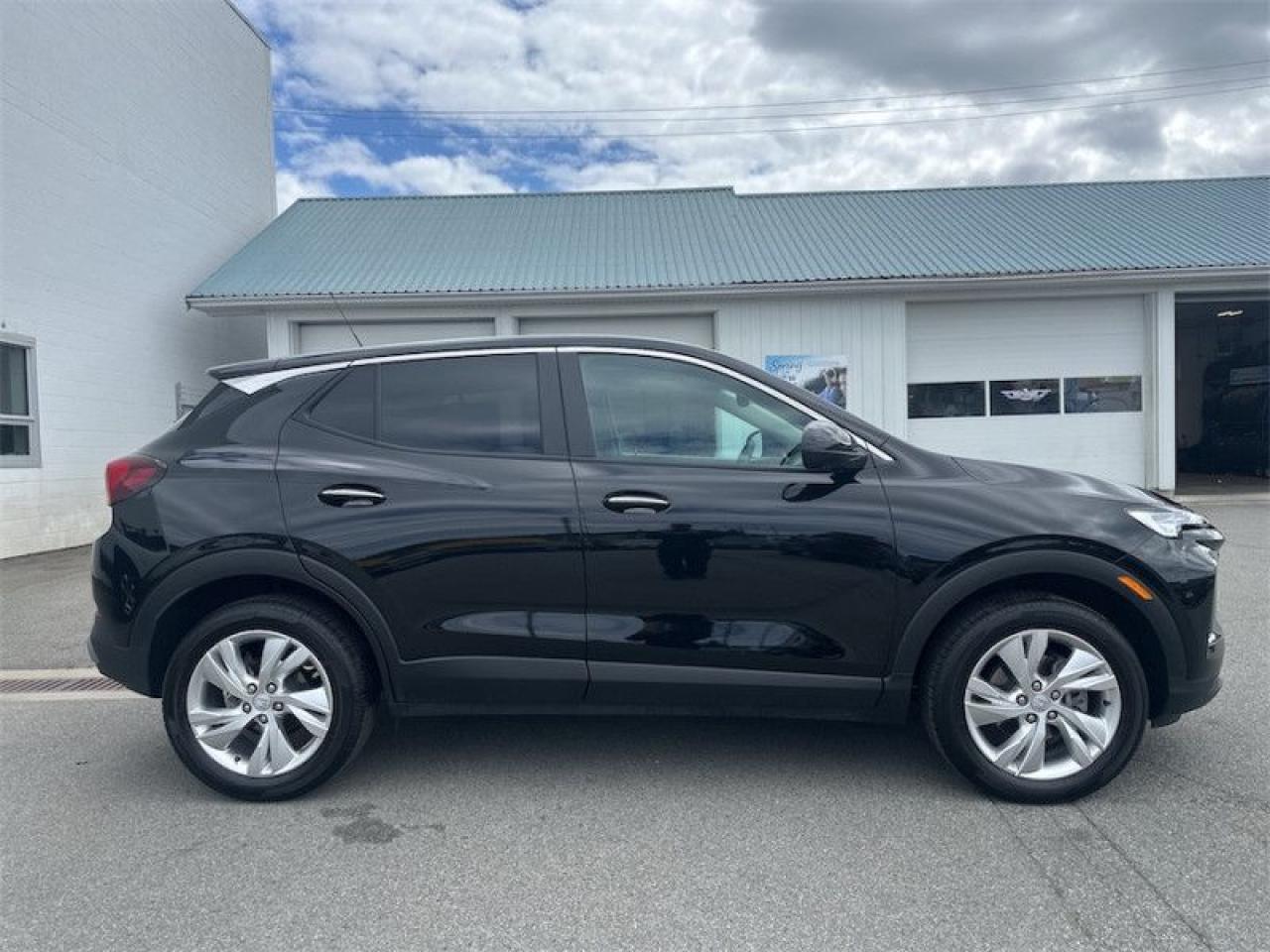2025 Buick Encore GX Preferred AWD  - Low Mileage Photo5
