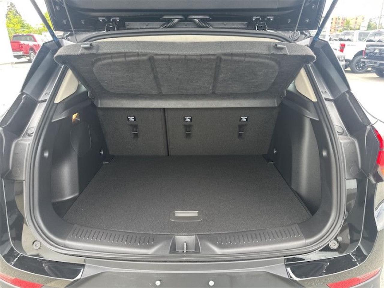 2025 Buick Encore GX Preferred AWD  - Low Mileage Photo5